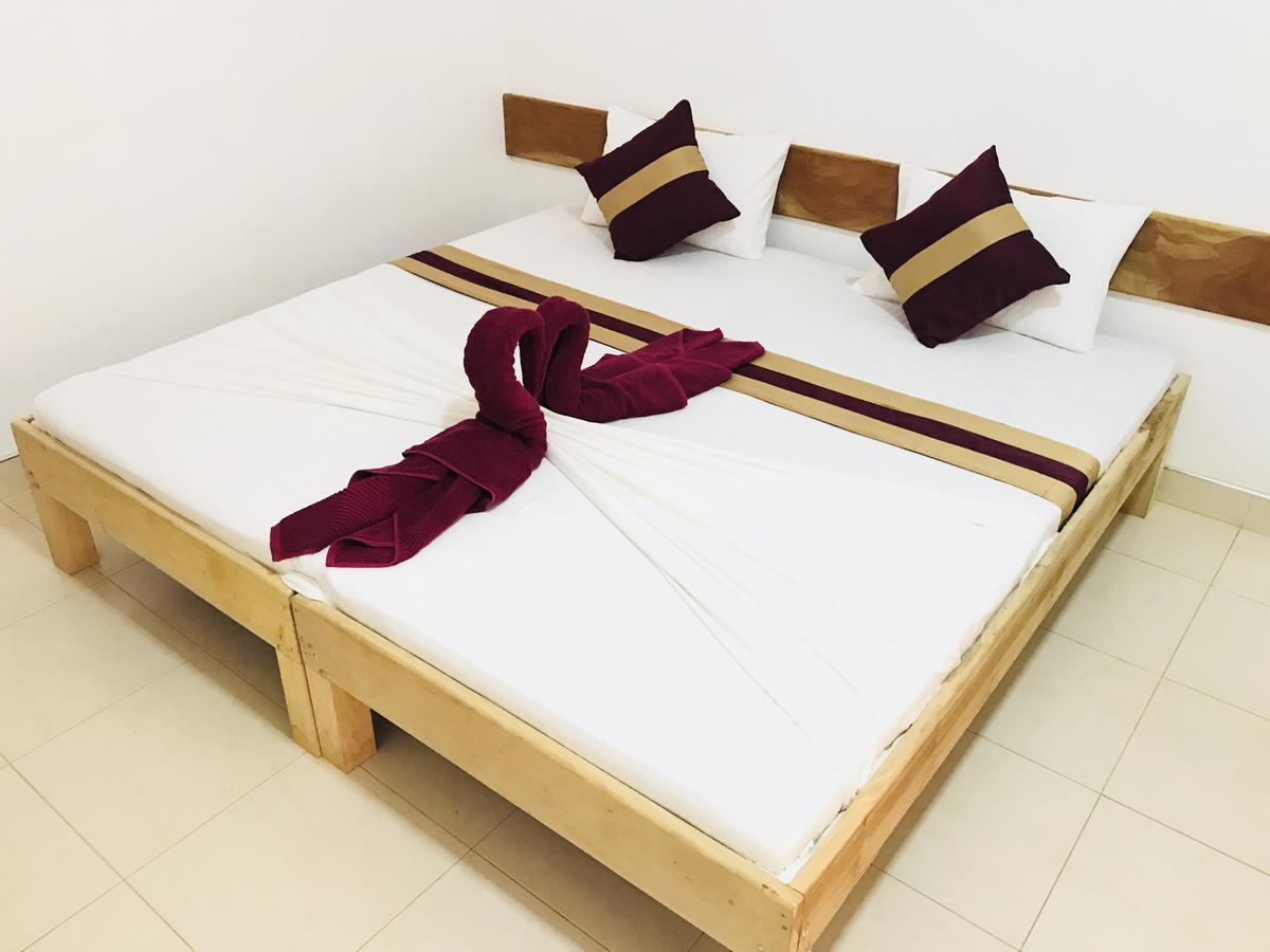 فندق Treasure House Tourist Rest أنرادابورام المظهر الخارجي الصورة