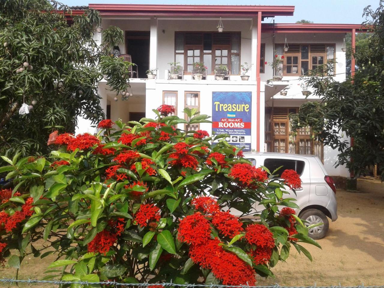 فندق Treasure House Tourist Rest أنرادابورام المظهر الخارجي الصورة
